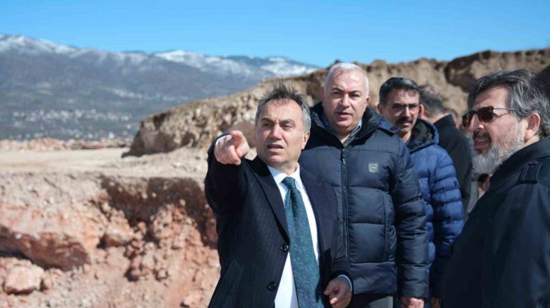 togude 11 bin metrekarelik dis hekimligi fakultesi insaati devam ediyor biZEJCUj