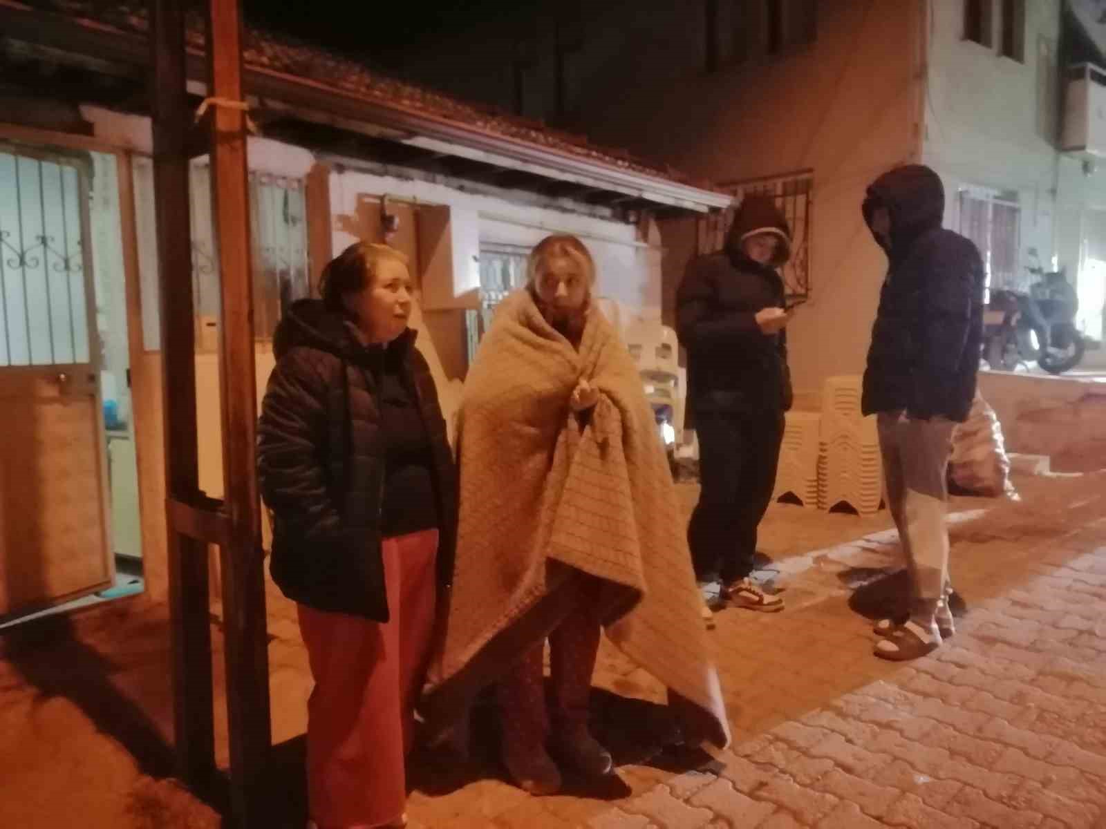 tokat valiliginden deprem aciklamasi olumsuz bir durum bulunmamaktadir y1UpG2dn
