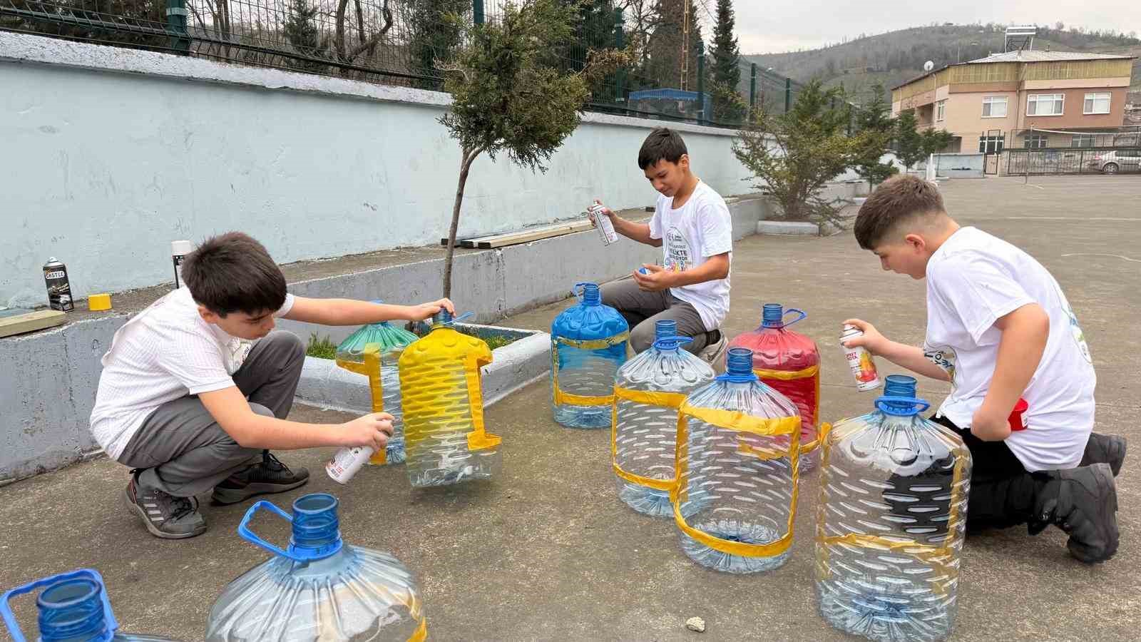 yemek artiklari sokak hayvanlari icin mamaya donusuyor pI9dOfY9