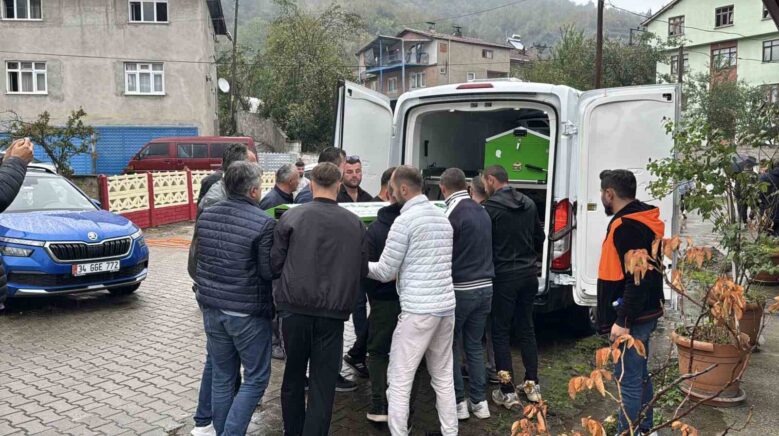 yuksek sesle muzik kavgasinda 24 yasindaki dilaranin oldugu cinayetin sanigi hakim karsisinda fiMj8VbU