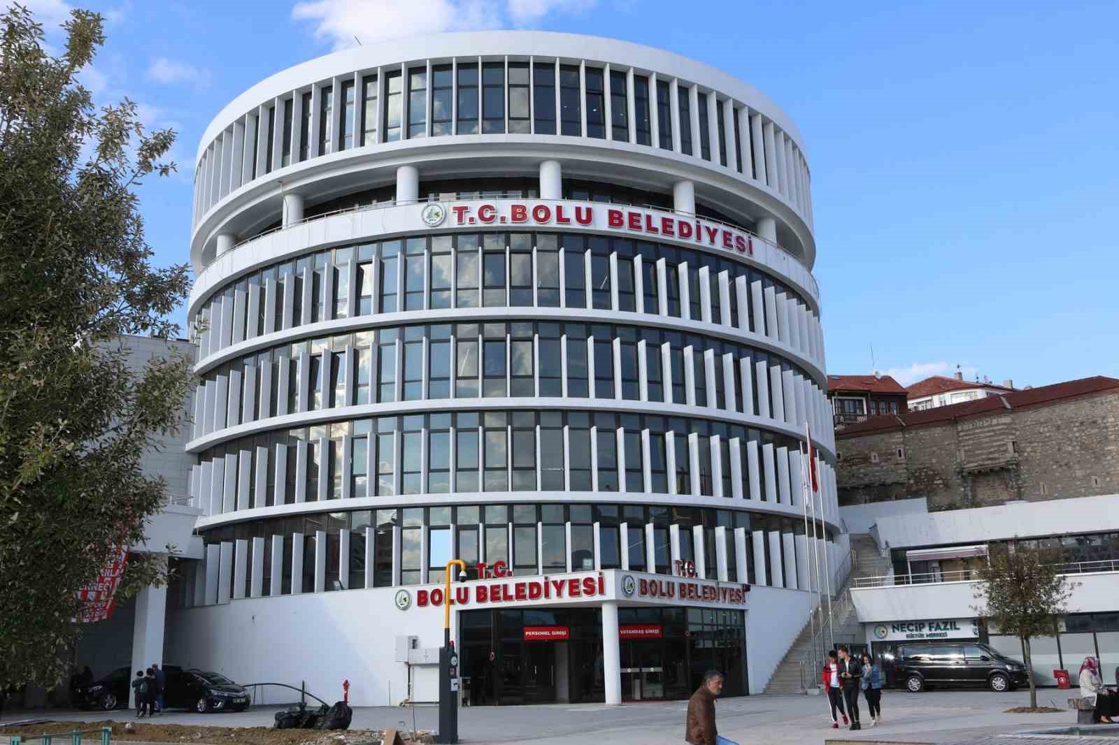 3 belediye baskan yardimcisi tutuklanan bolu belediyesinde yeni atama UIBuqwIw