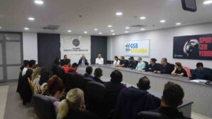 antrenorlerle degerlendirme toplantisi duzenlendi bpg7mRpV