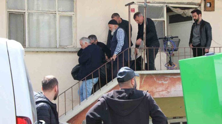 ayni evde 11 yil arayla ikinci soba faciasi bu kez baba ve oglu hayatini NiYINGPl