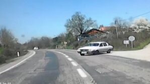 bartinda 2 otomobil kafa kafaya carpisti iz3cQgeZ