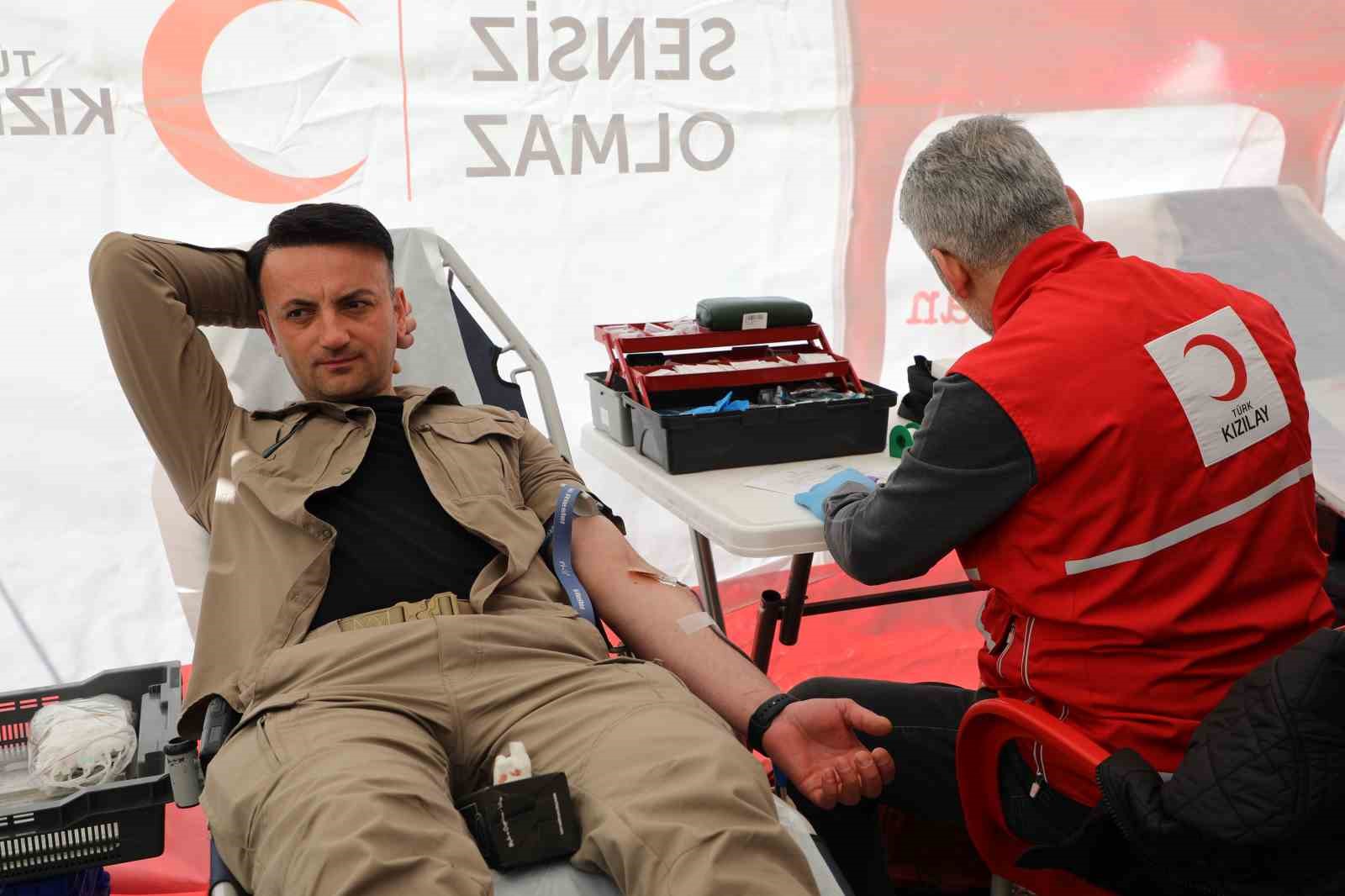 barude kan bagisi kampanyasi yogun katilimla tamamlandi ugLFb3ms