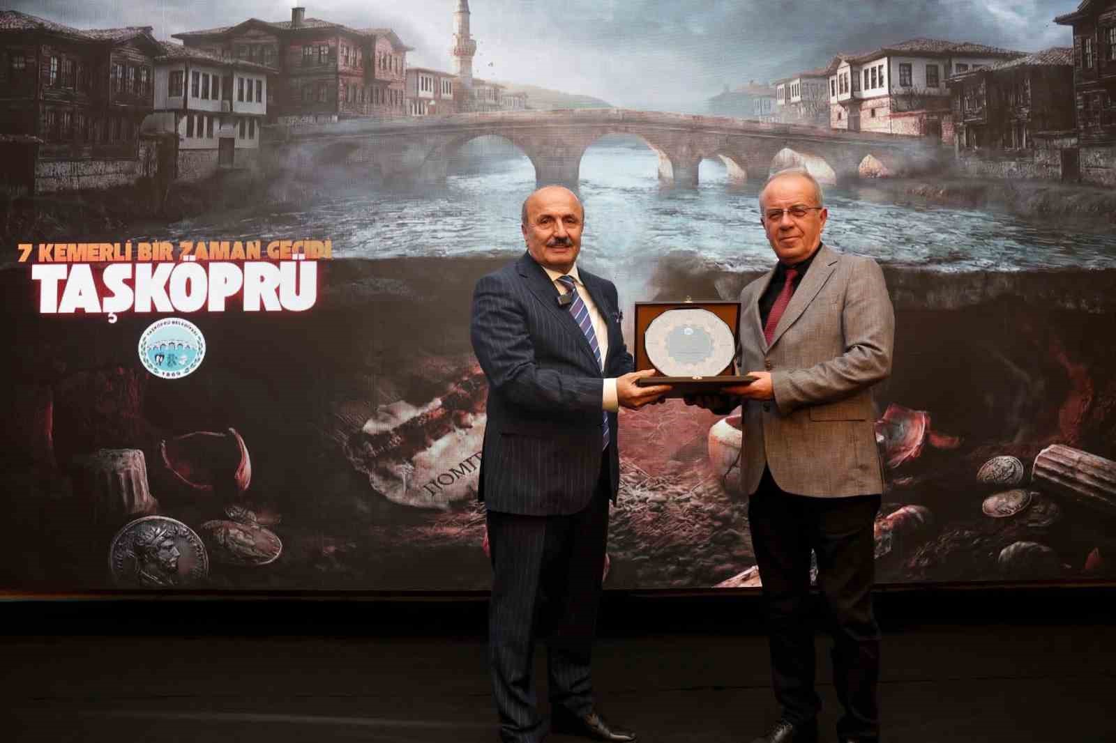 baskan arslandan park dedemana 5 yildizli tesekkur BIqaZLwR