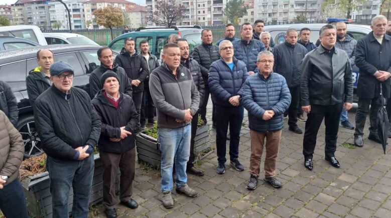 belediye baskan ozcan ulupinarin aci gunu hst9L5vw