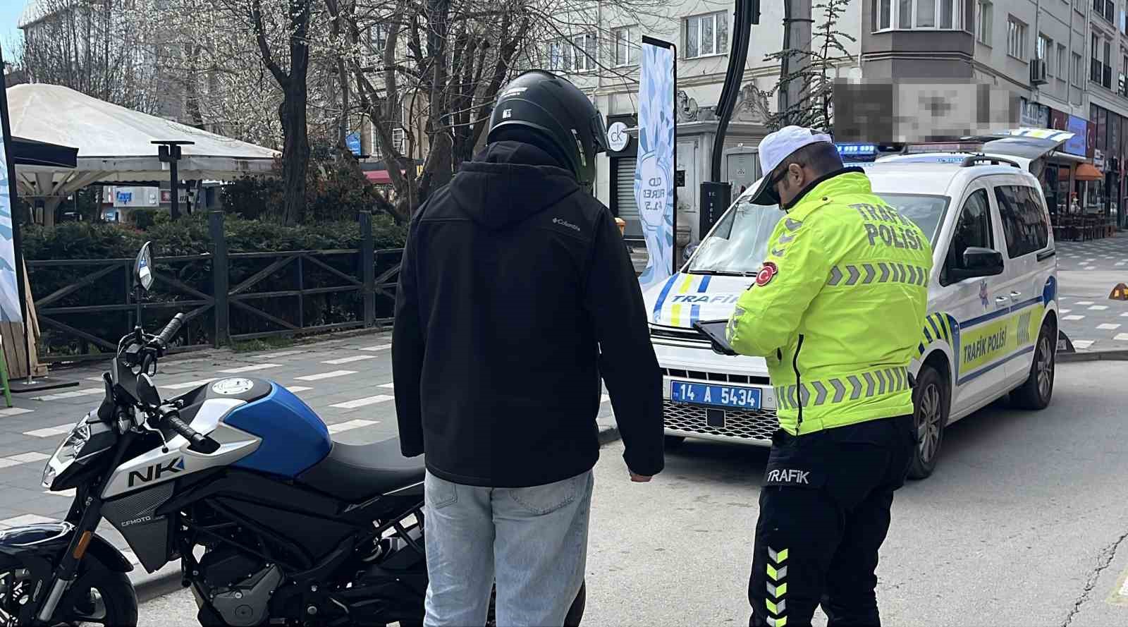 boluda kurallara uymayan bin 793 surucuye ceza
