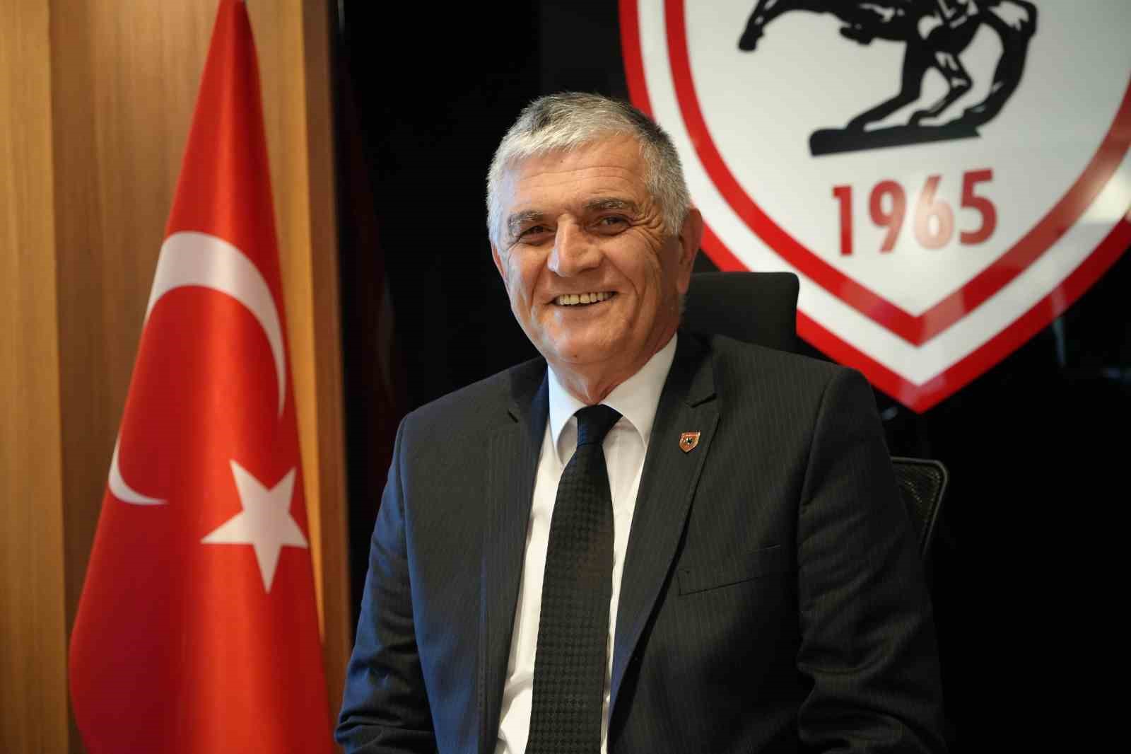 cakir trabzonsporu elersek avrupaya gitmek icin 2 macimiz kaliyor kgAsDRXC