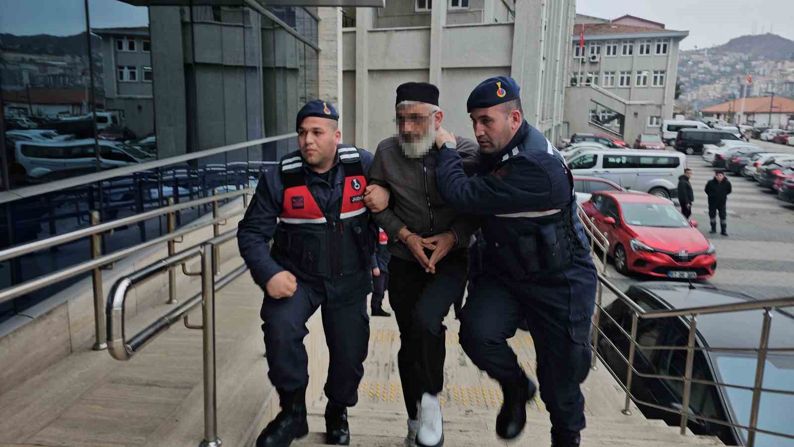 cifte cinayet 19 saniyede islenmis esi ve kayinvalidesini vuran koca hakim karsisinda C4dm9Gq8