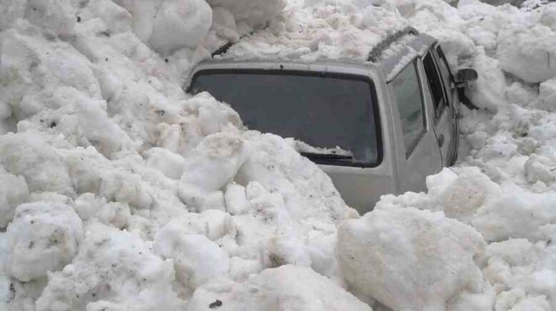 cig altinda kalmaktan son anda kurtuldular LjWHdPCk