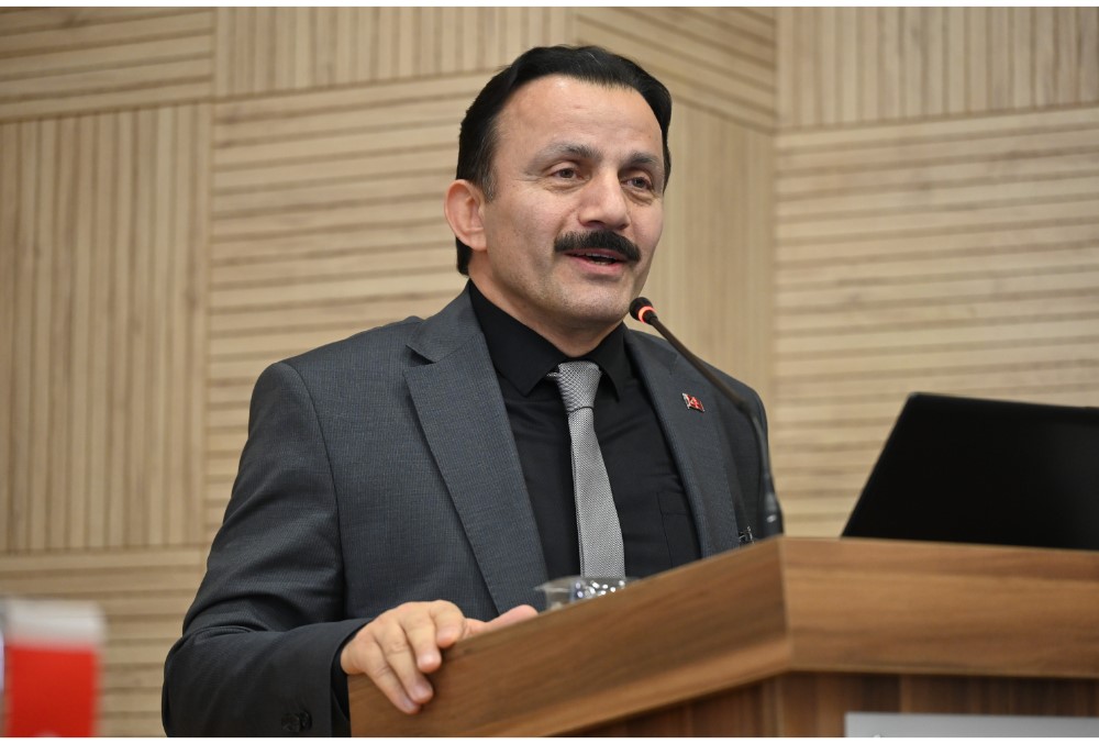 diyanet isleri baskan yardimcisi demirden ogrencilere onemli bilgiler LhQguBrm