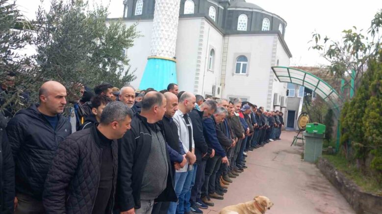 genc yasta kansere yenik dusen ertugrul hamut son yolculuguna ugurlandi kQGRDGai