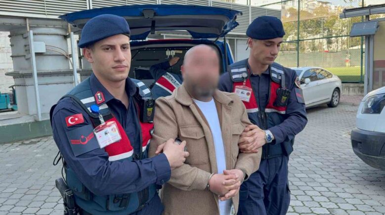 gurultu kavgasinda komsularini silahla vuran sahis edilen kufrun bedeli gePHljZA