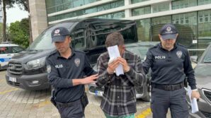 kavgada bicakla bir kisiyi yaralayan sahis tutuklandi kItw1ske