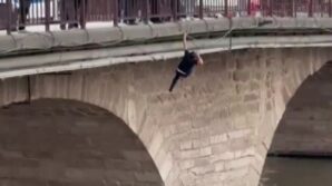 kopruden nehre atlayan sahsi ekipler kurtardi o anlar kamerada 5zJNaRML