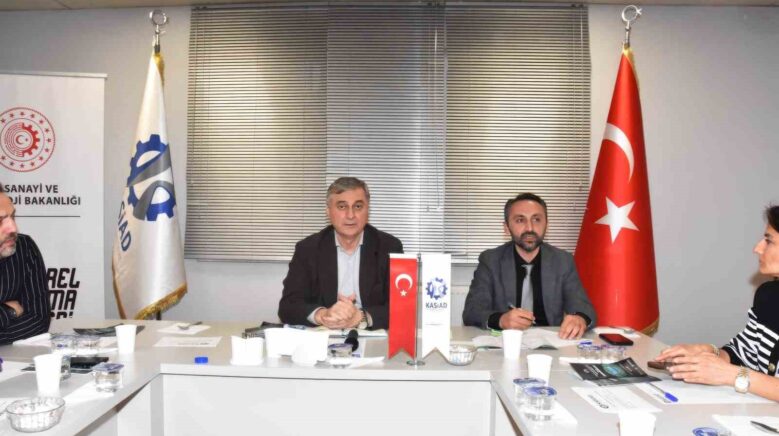 kuzkadan istanbuldaki is insanlarina yerel kalkinma hamlesi bilgilendirmesi OXbxqeLO