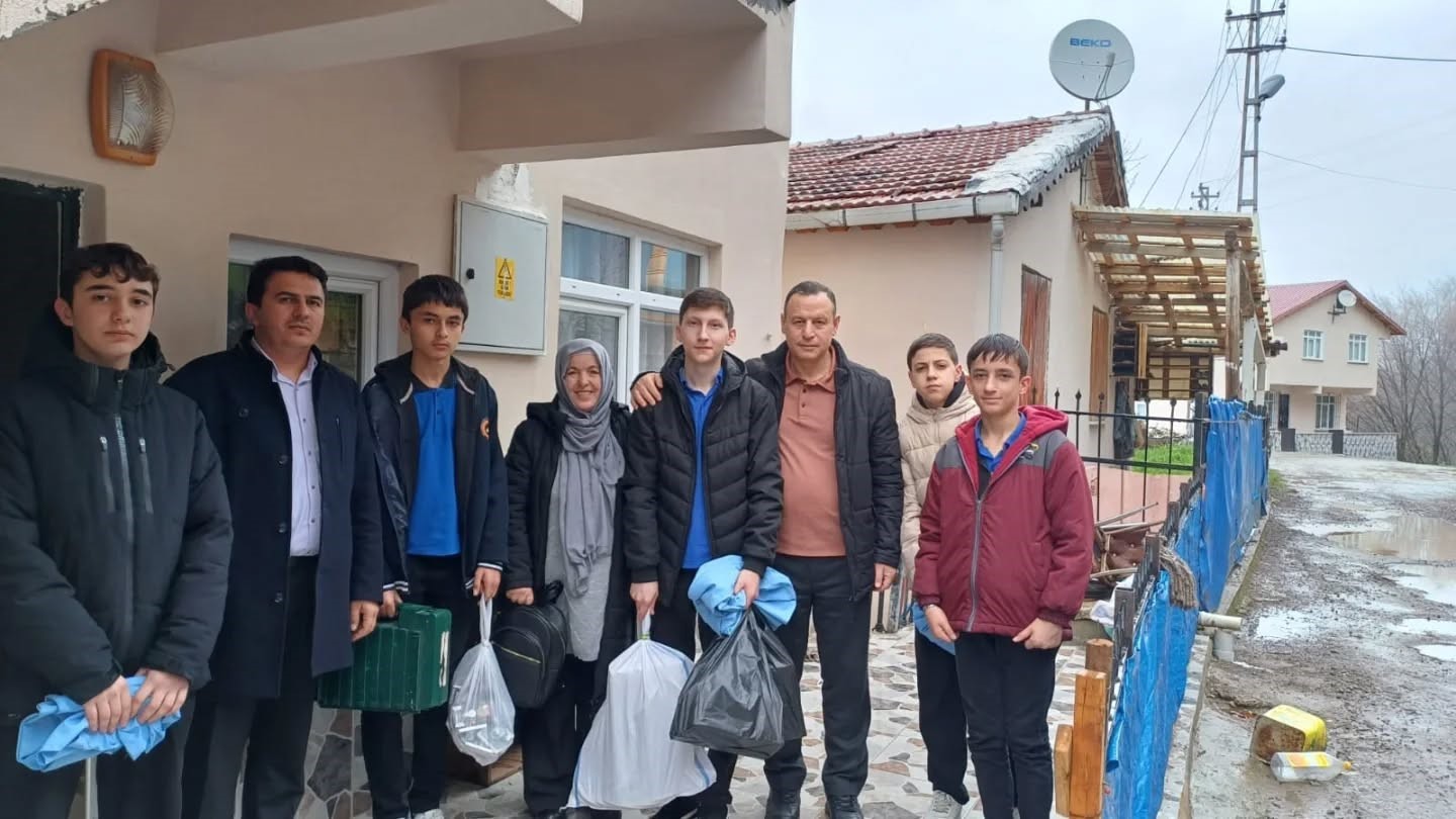 meslek lisesi ogrencilerinden gonullere dokunan davranis