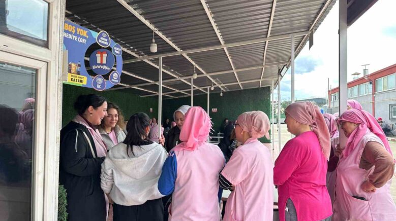 mobil sigara birakma poliklinigine kadin iscilerden yogun ilgi BWEm8ShK