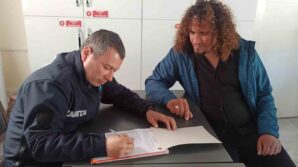 muzisyen atmde unutulan 13 bin 100 lirayi zabitaya teslim etti exRk9umt