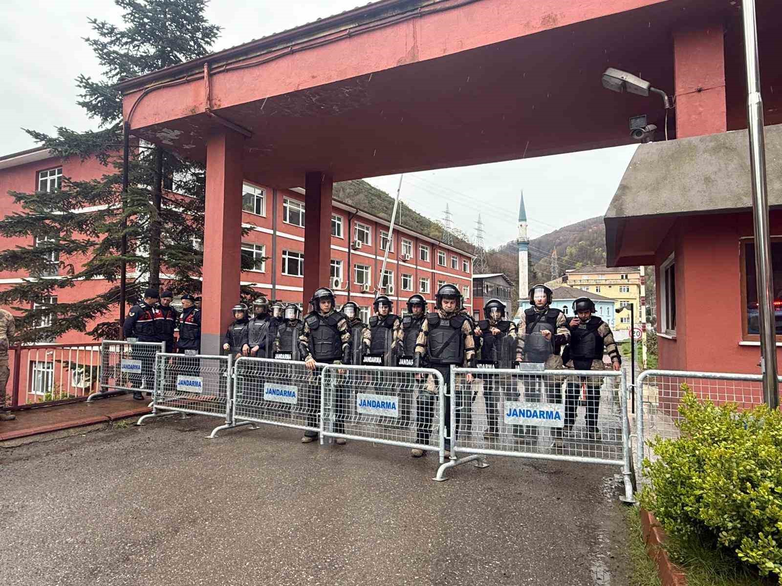 olayli secimin ardindan il genel meclisinde kapali oturum