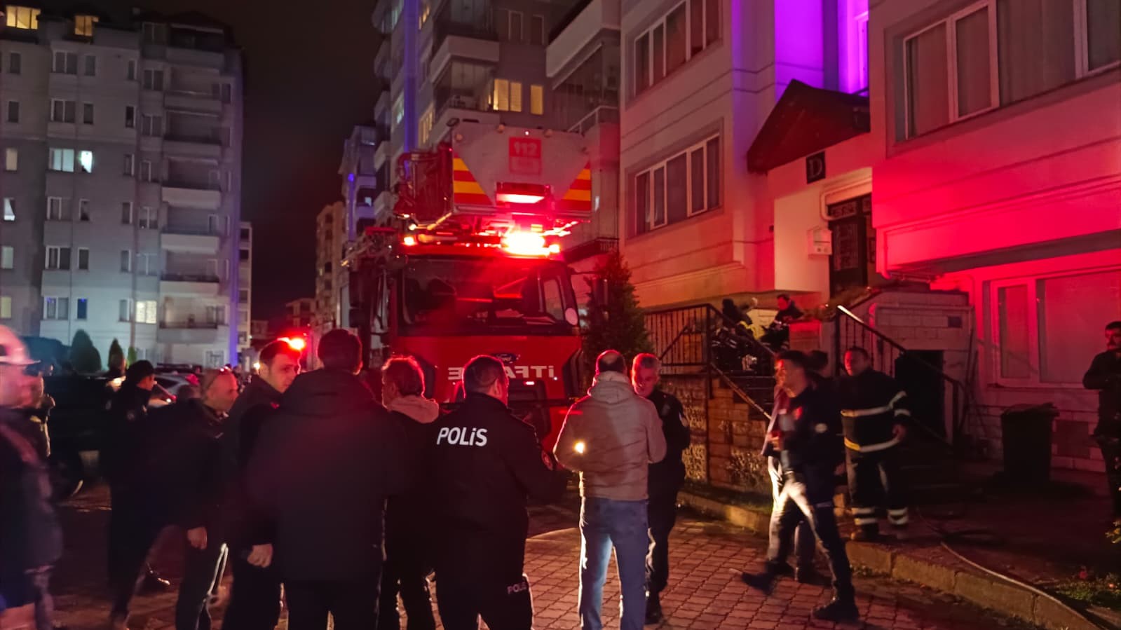 orduda daire yangini yasli adam agir yaralandi lMuAHiWe