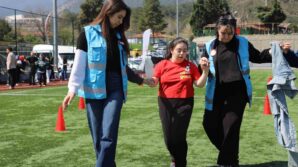 otizm farkindalik gununde ozel ogrenciler futbol sahasinda bulustu DDyJrZRT