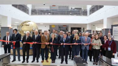 prof dr durmus gunay kutuphanesi ogrenci ve akademisyenlerin hizmetine acildi 167Vjkkv