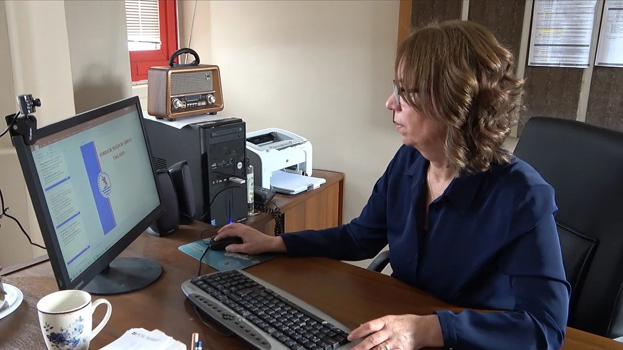 prof dr hatice kumcagizdan sosyal medya uyarisi sosyal medya bicak gibidir wk7lVYQt