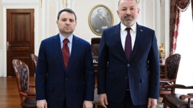 rektor kirisiktan adalet bakani akin gurleke ziyaret Gu59cHaC