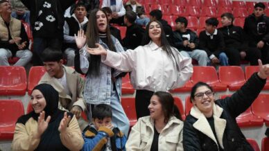 romanlar attiklari gobekle dusman catlatti eZw93cyJ