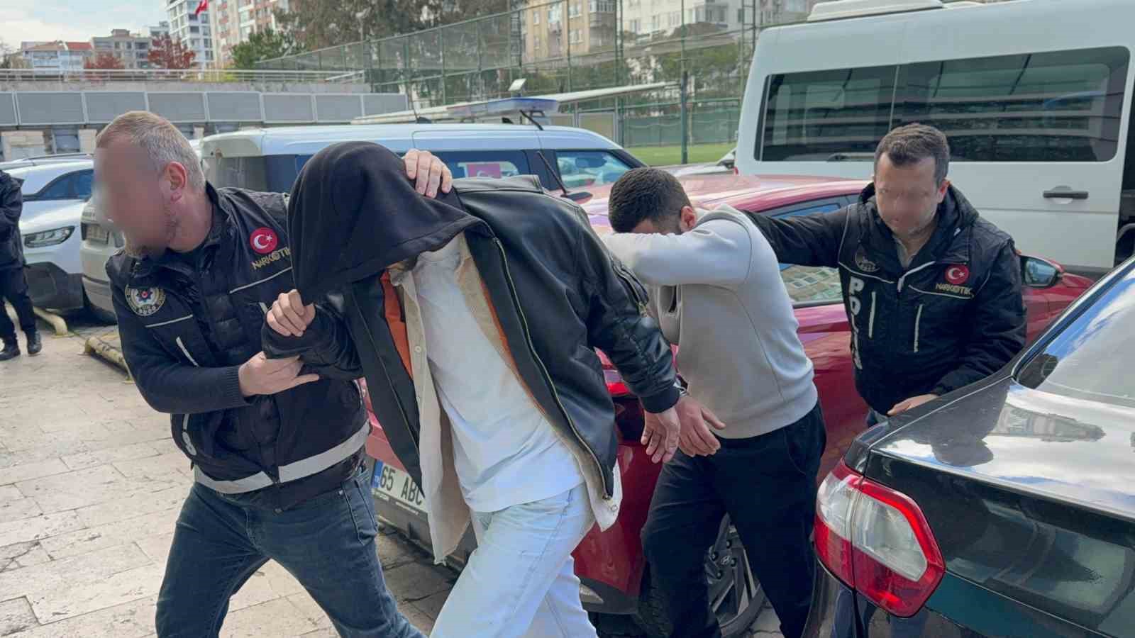 samsunda narkotikten pes pese operasyon 8 gozalti paZd77jU