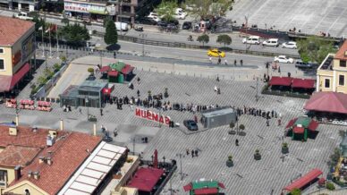 samsunda sampiyonluk maci heyecani biletler icin kuyruk olustu psBz6Bci