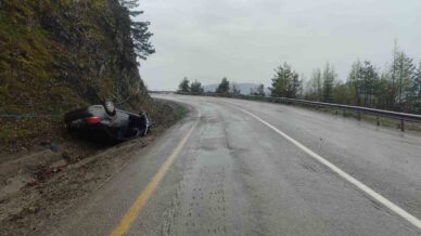 takla atan otomobilden yara almadan kurtuldu r9OuC2N6