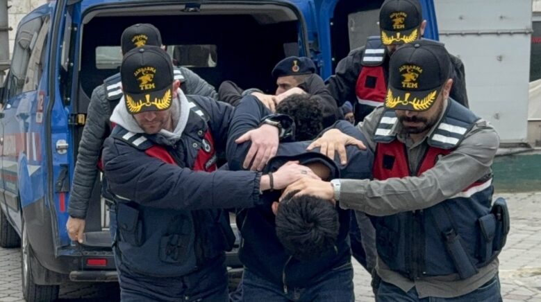 tik tok canli yayininda teror propagandasi yapan insaat iscilerine adli kontrol jRIWFZSl