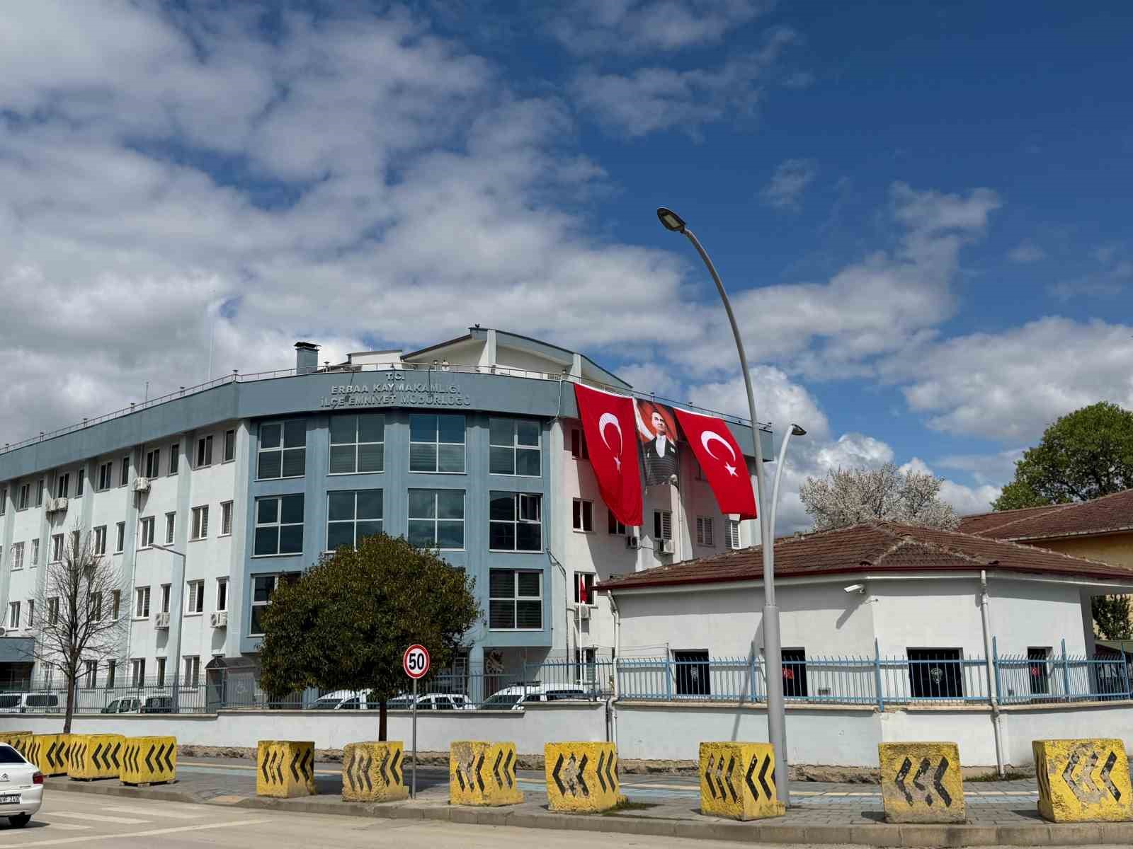 tokatta dur ihtarina uymayan aracta firari hukumlu yakalandi uw2L7ASO