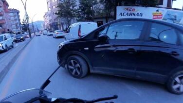 trafik tartismasinda gercegi kask kamerasi ortaya cikardi YODLIkSd