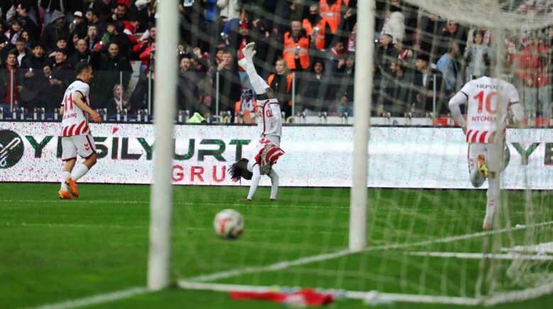 trendyol super lig samsunspor 2 besiktas 1 mac sonucu bU7A7TkA