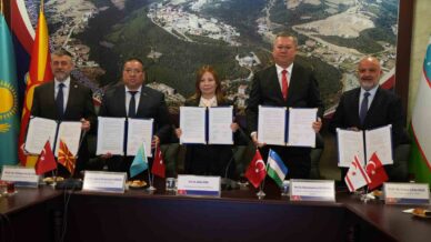 turk dunyasi sehircilik zirvesinde sonuc bildirgesi omude imzalandi awE9Lh4T