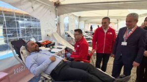 universite ogrencilerinden kan bagis kampanyasina yogun ilgi D7cCH12w