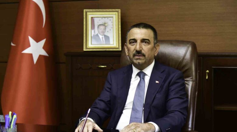 vali hacibektasoglundan 23 nisan mesaji hY6SklSl