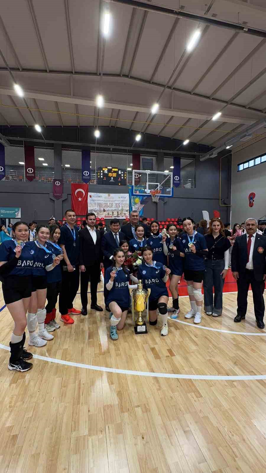 voleybol turnuvasinda kazakistanli ogrenciler sampiyon oldu QFQWYcSV