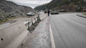 zonguldakta kontrolden cikan arac kaza yapti iLiqEgBL