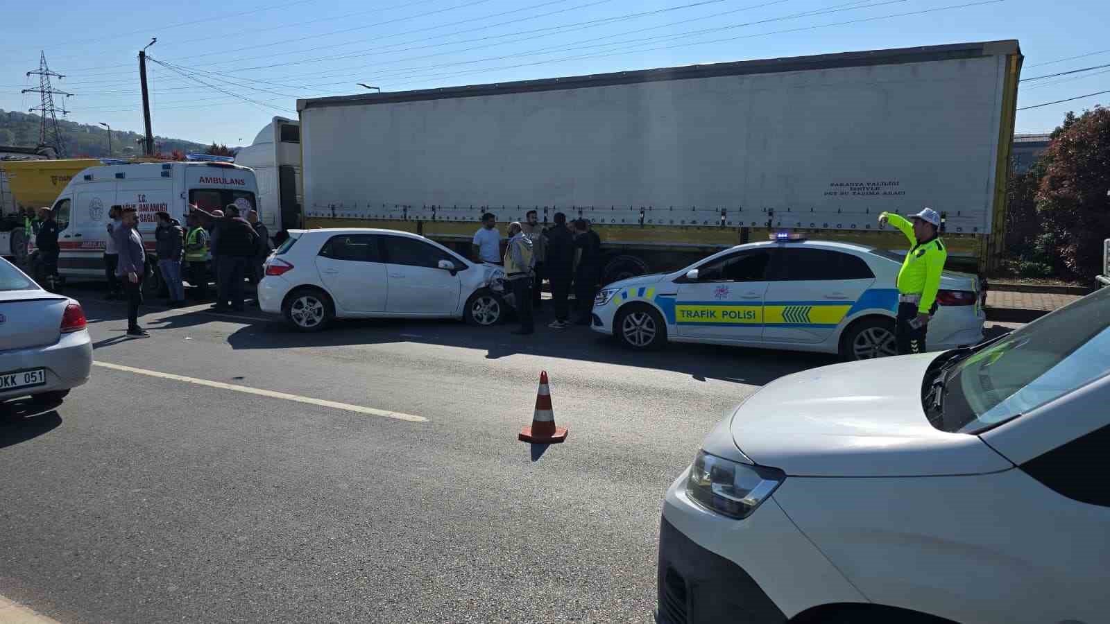 zonguldakta trafik kazasi 1 yarali ZXL9TXzu