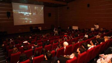 7 kemerli bir zaman gecidi filmi universite ogrencileriyle bulustu tvY5alkD