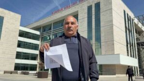 alev topuna donen tirdan atlayarak kurtuldu tamirciden sikayetci oldu t1p3dMUt