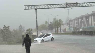 aniden bastiran saganak duzcelileri hazirliksiz yakaladi DPXYweWX