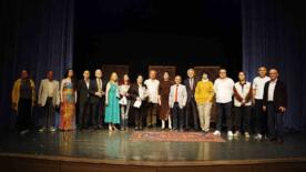 annemin mustakbel kocasi caycumada seyirciyle bulustu dAZfr64g