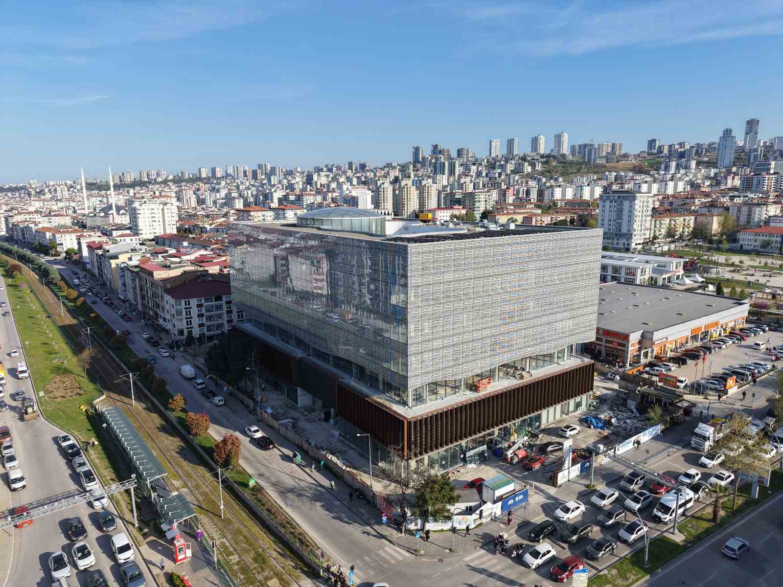 avrupa odullu dev kutuphane eylulde kapilarini aciyor