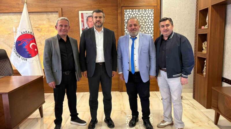 berberler ve kuaforler gununde anlamli ziyaret J3ulybKs